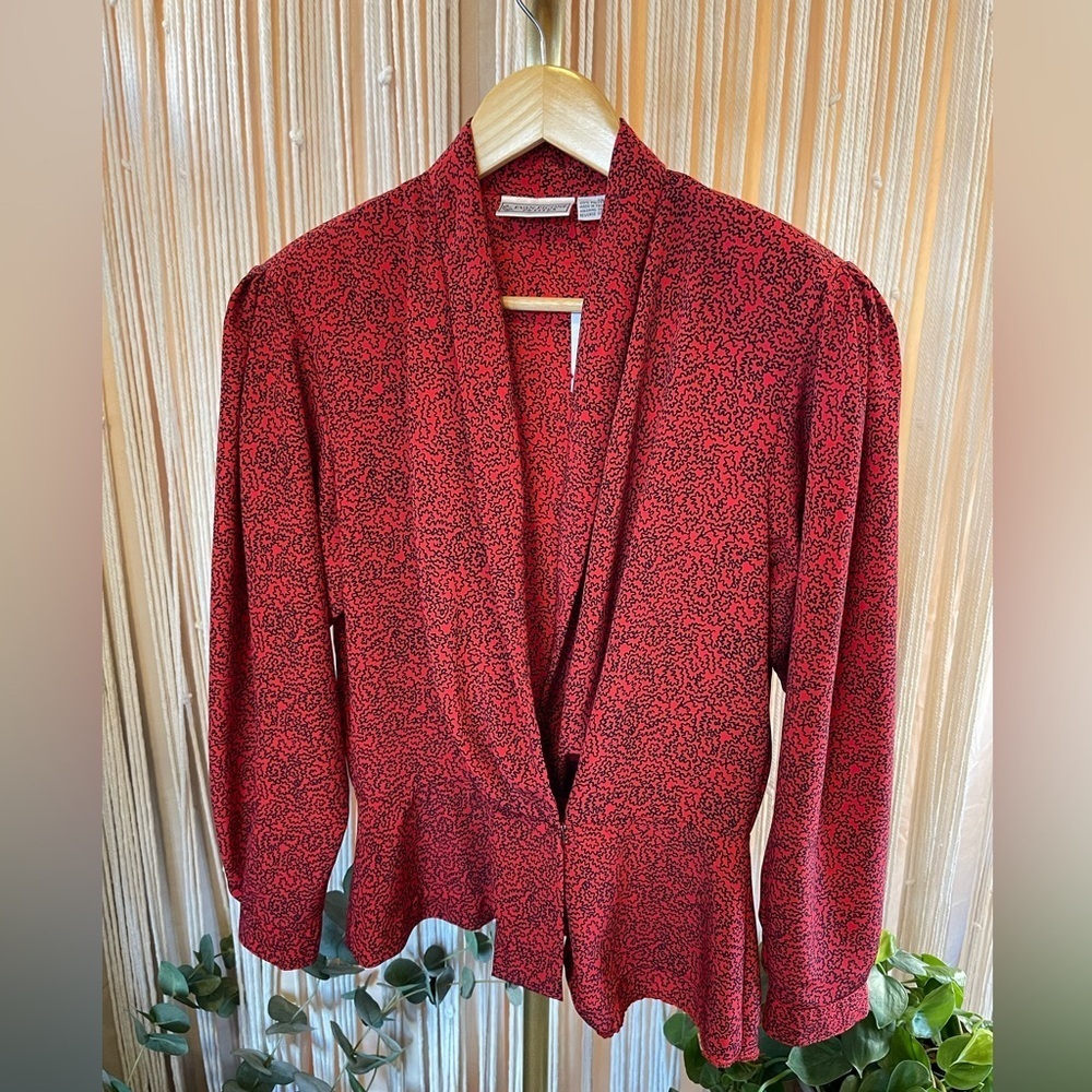Evan-Picone Petites longsleeve blouse Surplice neck peplum waist red black 10P